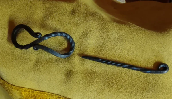 Renaissance Hair Pin - Image 3