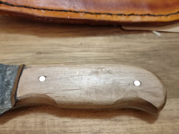 Fishhook Damascus Hunter - Image 4