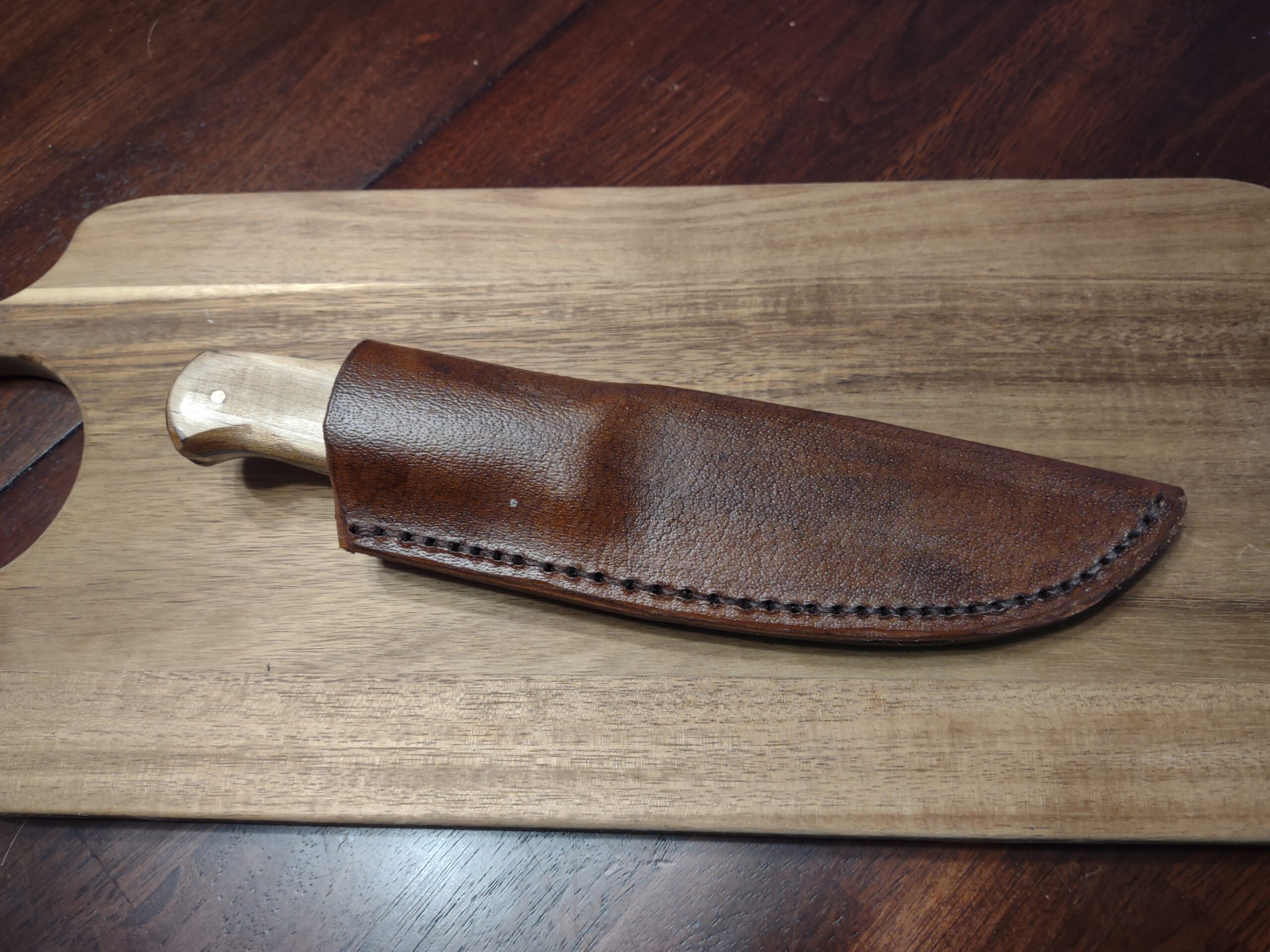 10 Layer Twister Pattern Damascus Skinner - Image 2